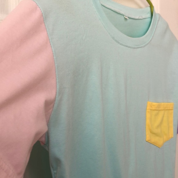 Color Block (V-Taehyung) Summer T-Shirt - Picture 3 of 5